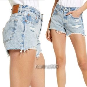 Levi's Premium 501 Shorts in Athens Swell Light Wash NWT